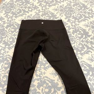Lululemon High Rise CA 35801 RN 106259 T3 Size 12